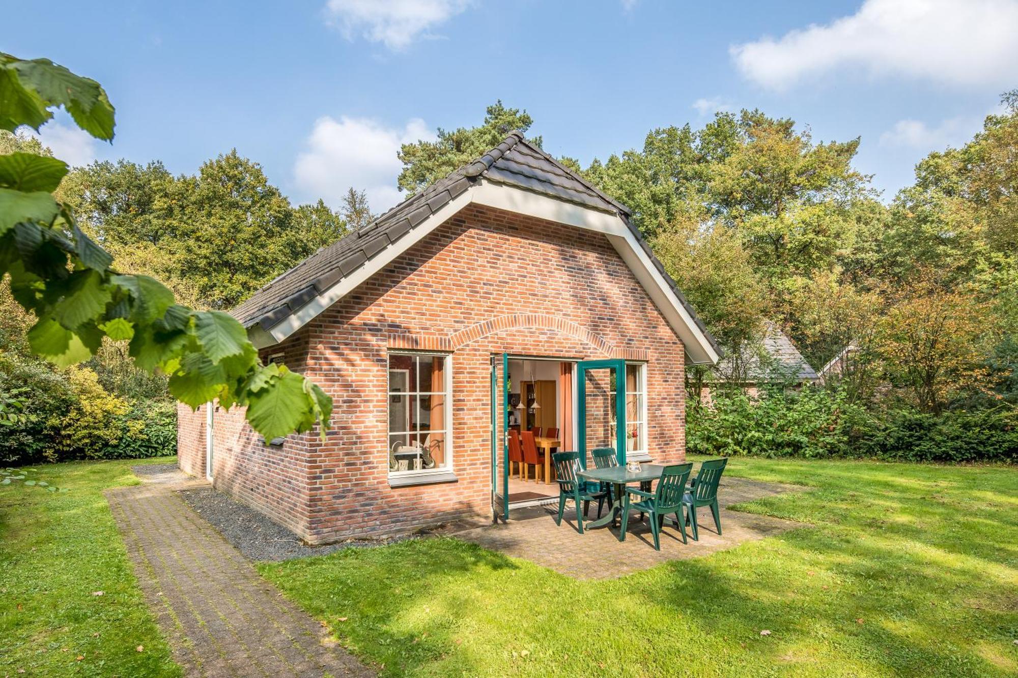 Summio Landgoed Het Grote Zand Hotel Hooghalen Exterior photo